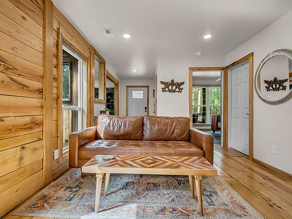 21st image of 550 Tooley Trail Ln