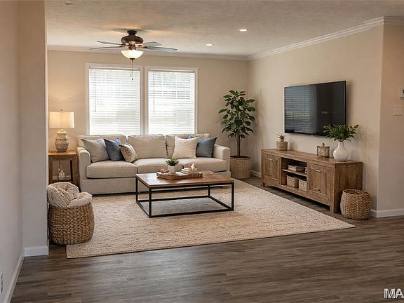 2nd image of 24 Private Dr #215