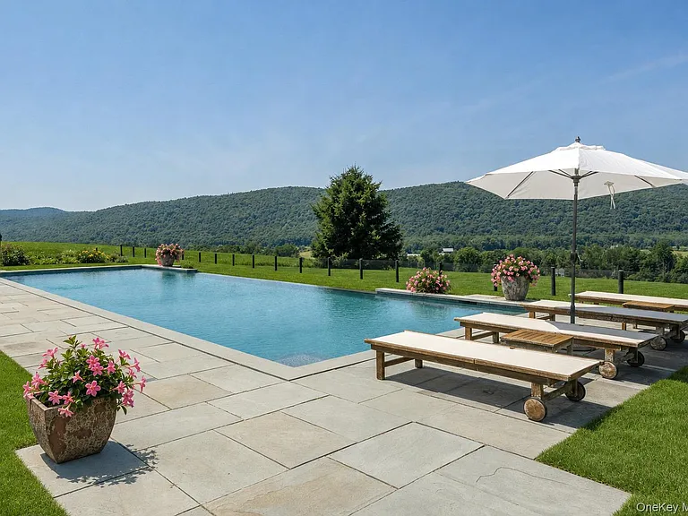 162 Amenia Union Rd — Photo 4