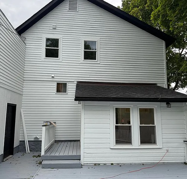 35 Elm St — Photo 6