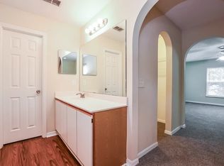 3243 Scenic Woods Dr, Deltona, FL 32725