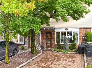367 Tanglewood Dr, Staten Island, NY 10308