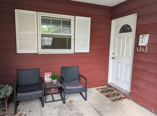 93 Earnshaw Ln, Willingboro, NJ 08046