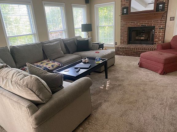 2nd image of 2025 Campbell Lake Ct