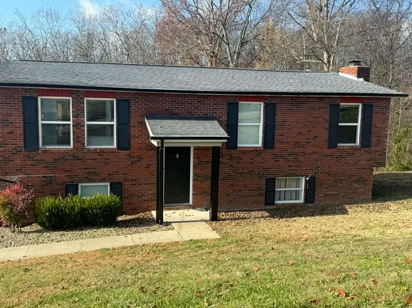 7519 Patrick Rd, Ashland, KY 41102