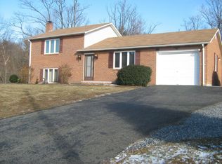 2242 Hyndman Rd, Hyndman, PA 15545