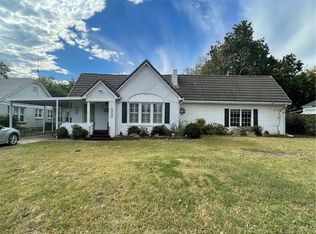 1824 N Market Ave, Shawnee, OK 74804