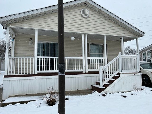 2nd image of 1143 Cypress Ln