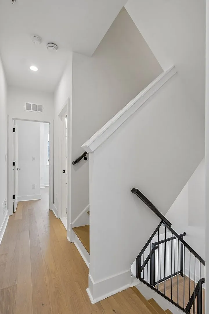 Luxury New Construction Townhome — Photo 2