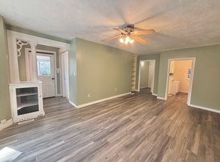 72 New Haven Ave APT 1, Derby, CT 06418