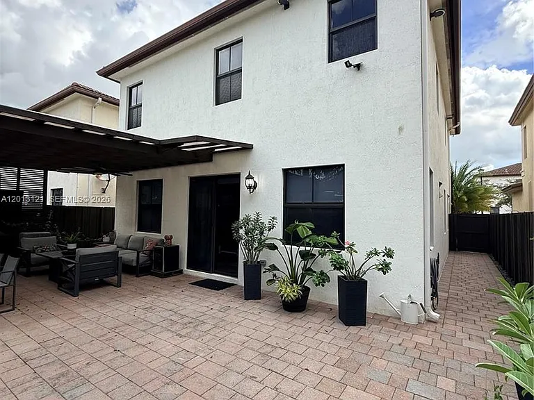 8640 NW 101st Pl — Photo 35