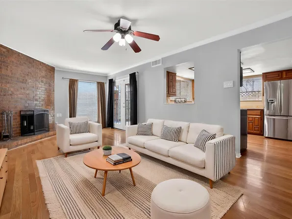 3136 Pin Oak Ct, Farmers Branch, TX 75234