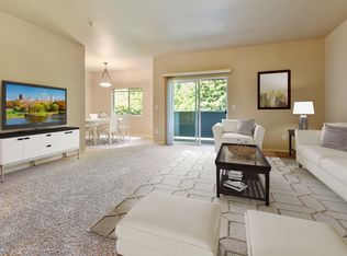 Country Club Villas, Olympia, WA 98501