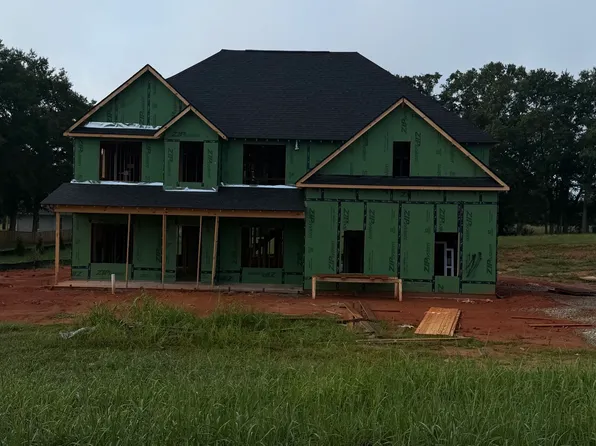 330 Colvin Dr, Locust Grove, GA 30248