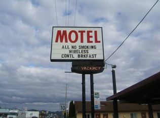 2178 Winchester Ave, Reedsport, OR 97467