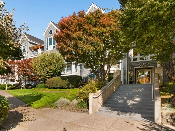 520 SE Columbia River Dr APT 317, Vancouver, WA 98661