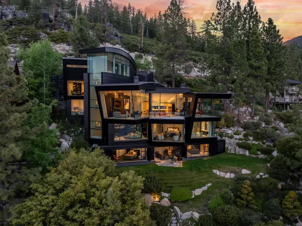 580 Gonowabie Rd, Crystal Bay, NV 89402