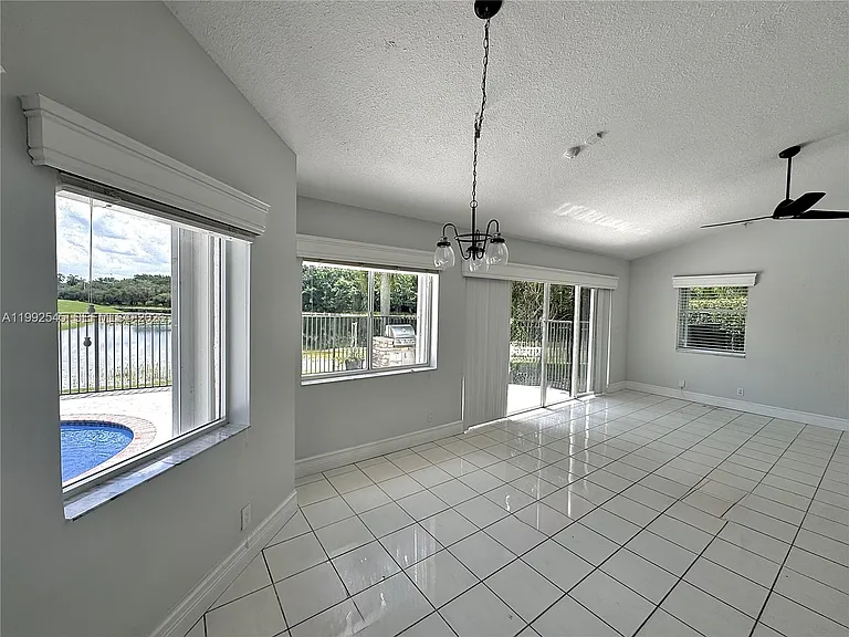 2686 Palmer Pl — Photo 31