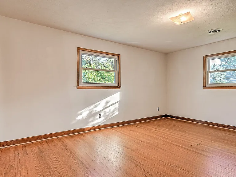 210 Mount Bethel Rd — Photo 14