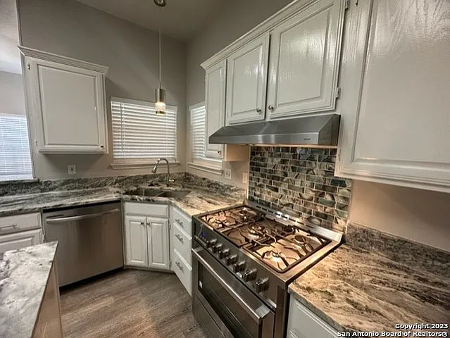 8823 Shady Valley — Photo 17