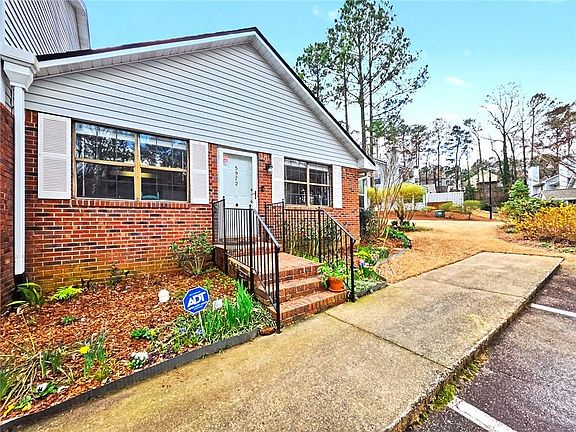 3rd image of 5972 Wintergreen Rd