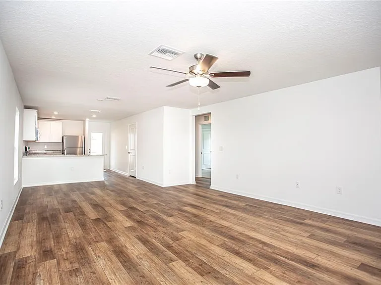5202 Sailor Rd — Photo 5