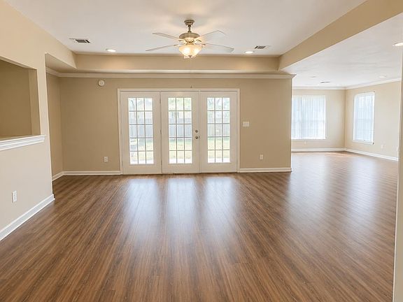 2nd image of 3505 Lexee Dr