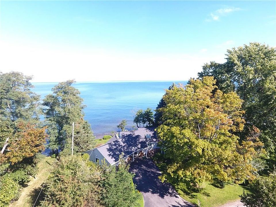 1st image of 3421 Lake Breeze Dr