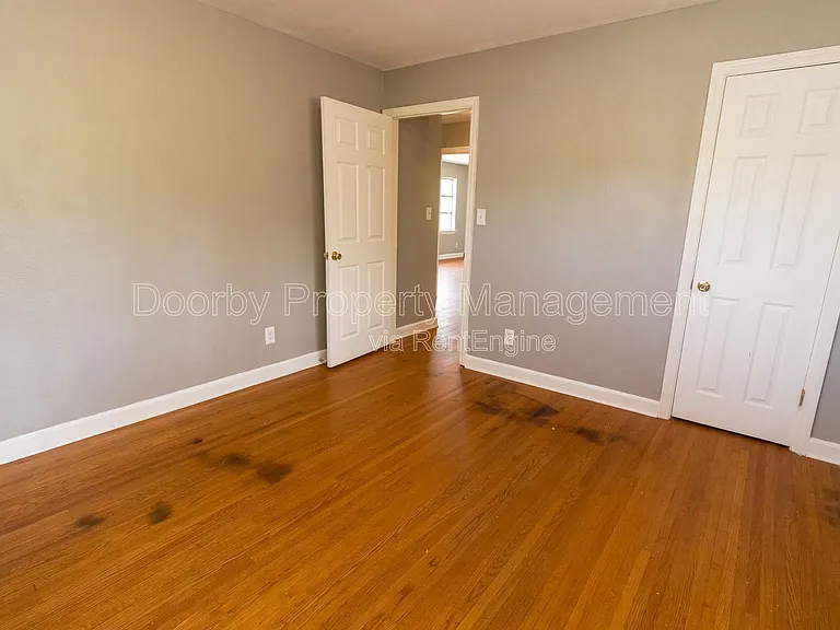 3810 Nandena Dr — Photo 16