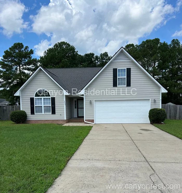 3 bed, 2.0 bath, 1767 sqft, $1,985 — Photo 1