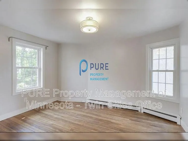 2549 Aldrich Ave S #2 — Photo 9