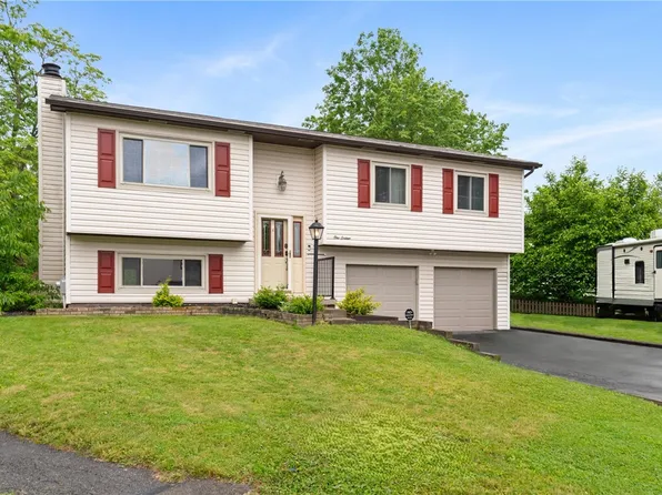 116 Buttercup Dr, Cranberry Township, PA 16066