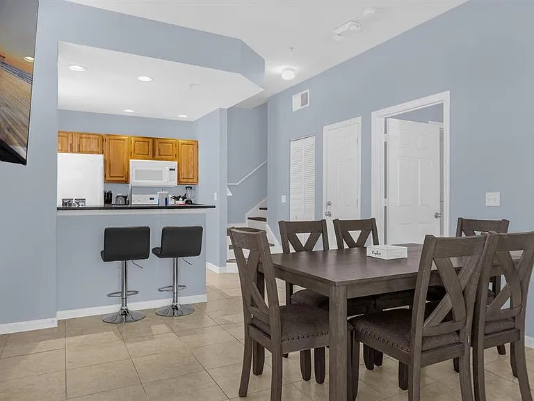 4013 Venetian Bay Dr #107 — Photo 6