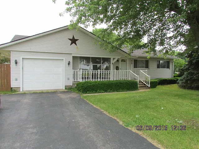 600 N Miller Ave photo 1
