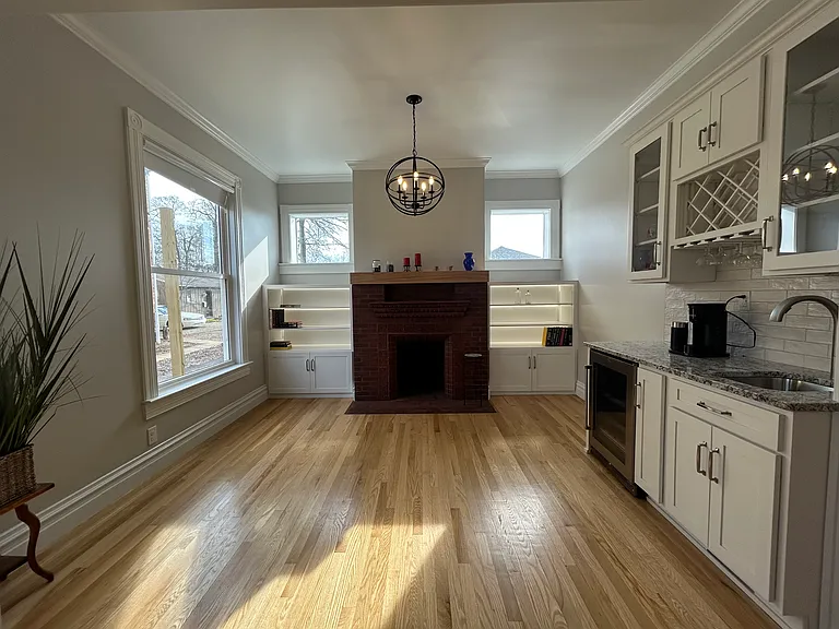 931 Oakland Ave — Photo 6