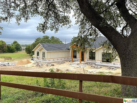 2nd image of 701 Mill Creek Dr