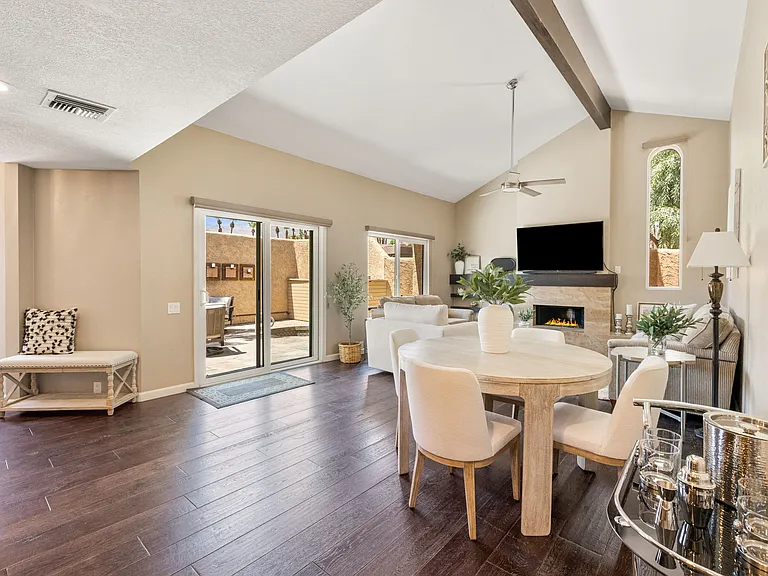 73402 Irontree Dr — Photo 6