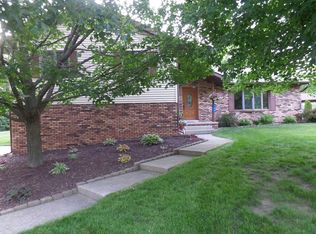 708 Birch St NW, Demotte, IN 46310