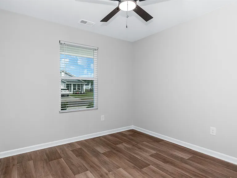 1239 English Oaks — Photo 24