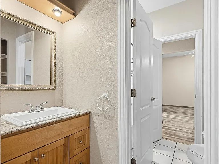 1717 Red Oak Dr — Photo 15