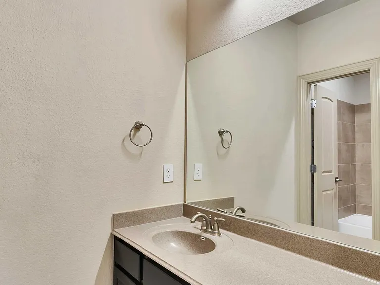 2500 Speidel Dr — Photo 49