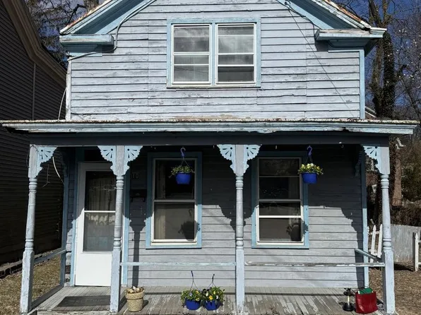 10 N Franklin St, Athens, NY 12015
