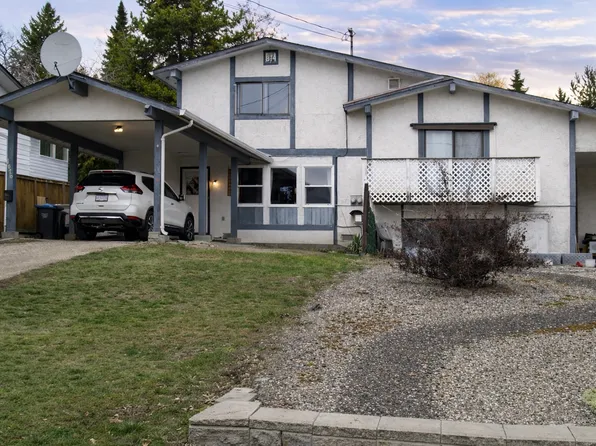 1876 Large Ave, Kelowna, BC V1P 1L5
