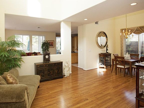 2nd image of 5391 Manderston Dr