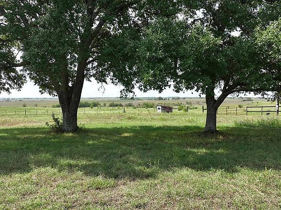 5th image of 11019 Fm 390 E
