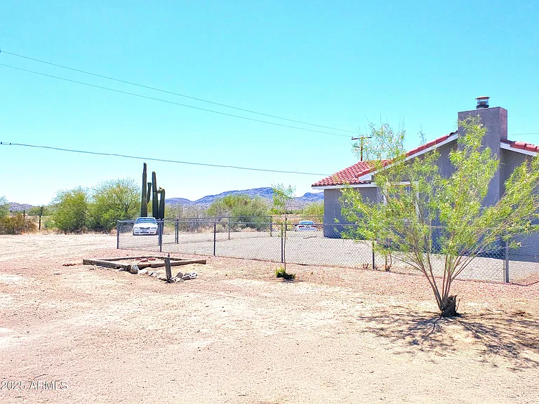69762 Old Bell Rd — Photo 16