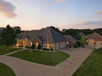 150 Ellis Spring Dr, Weatherford, TX, 76085