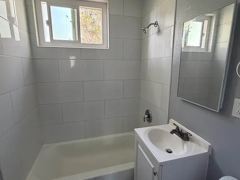 5211 Live Oak St #5211 — Photo 8