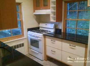 648 Washington St APT 2, Brookline, MA 02446