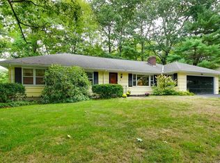 46 Colton Ln, Shrewsbury, MA 01545